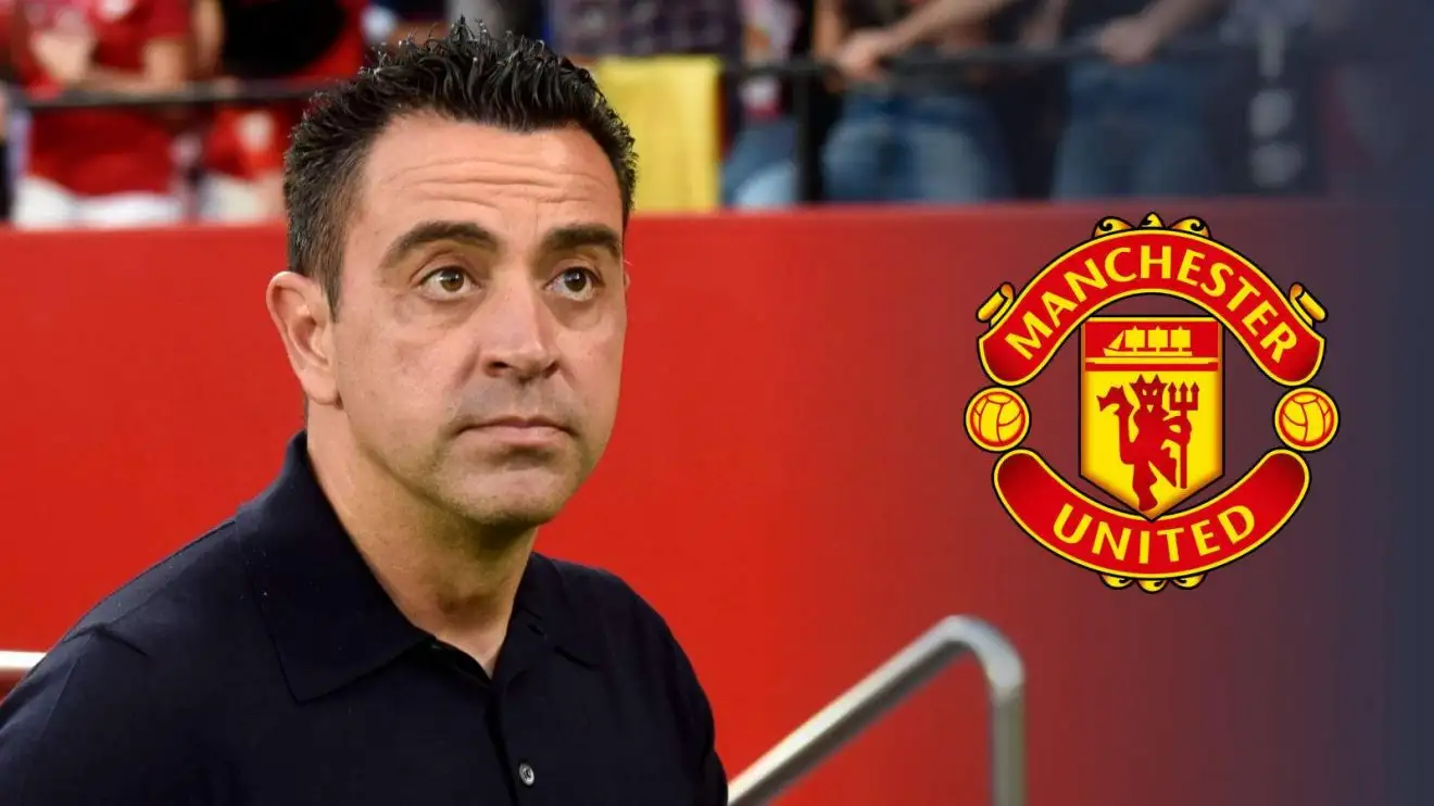 Xavi with the Individual Utd badge