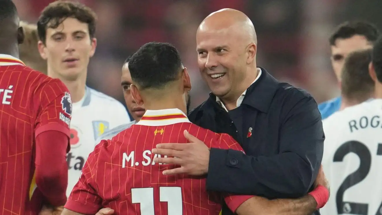 Liverpool player Mo Salah and manager Arne Slot