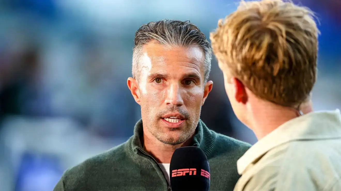 Robin van Persie expects 'sensitive' Arsenal fans to stop his return after Man Utd move 'closed door' 1 Robin van Persie, August 2024