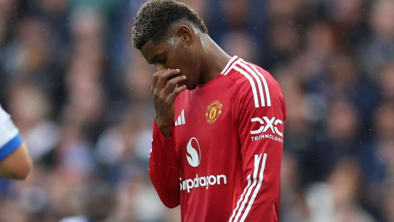 Thinly-veiled dig aimed at 'smiling' Rashford with Man Utd proving their 'terminal decline' 1 Guy Utd ahead Marcus Rashford visual elegances dejected throughout a match