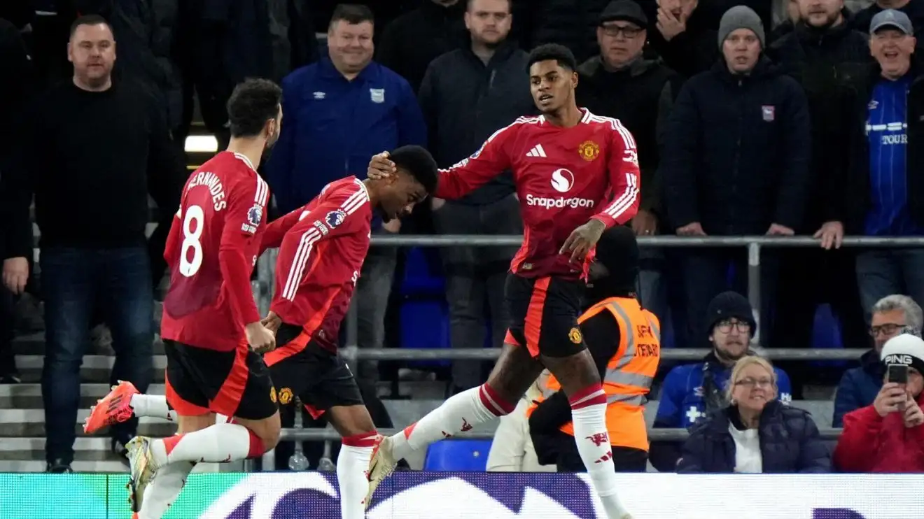 Amorim spots Rashford problem at Man Utd as the new boss reserves special praise for two stars 1 Male Utd forward Marcus Rashford