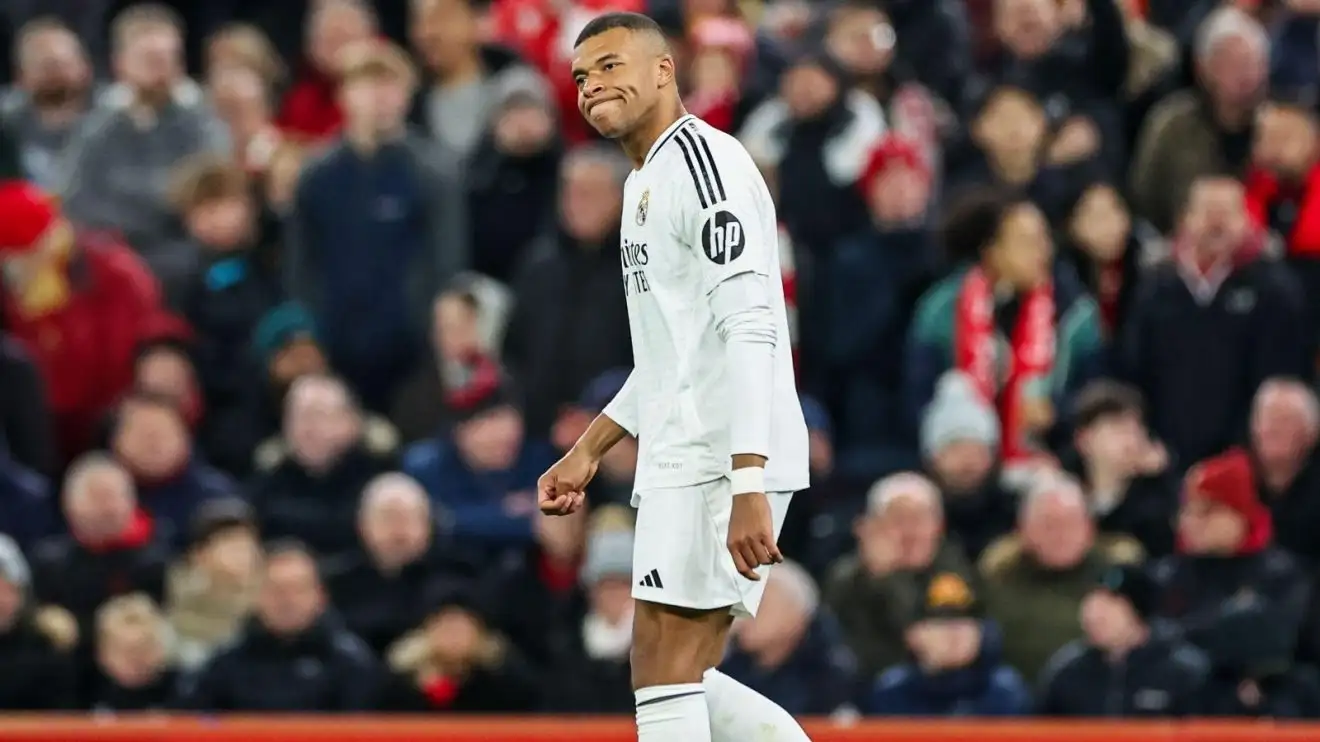 Kylian Mbappe told he's made 'biggest mistake of his life' with Real Madrid star in 'spiral of failure' 1 Kylian Mbappe visual glamours aggravated during Liverpool v Real Madrid