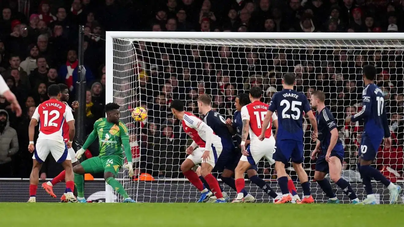 Arsenal v Man Utd: William Saliba scores