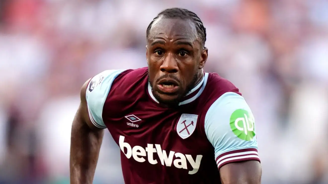 Michail Antonio's first words revealed after latest update on West Ham star's recovery from horror crash 1 West Pork celeb Michail Antonio