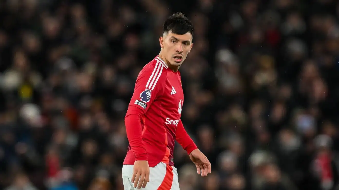 Man Utd legend hits out at 'disrespectful' Redknapp for calling Red Devils star 'a little boy' 1 Male Utd defender Lisandro Martinez