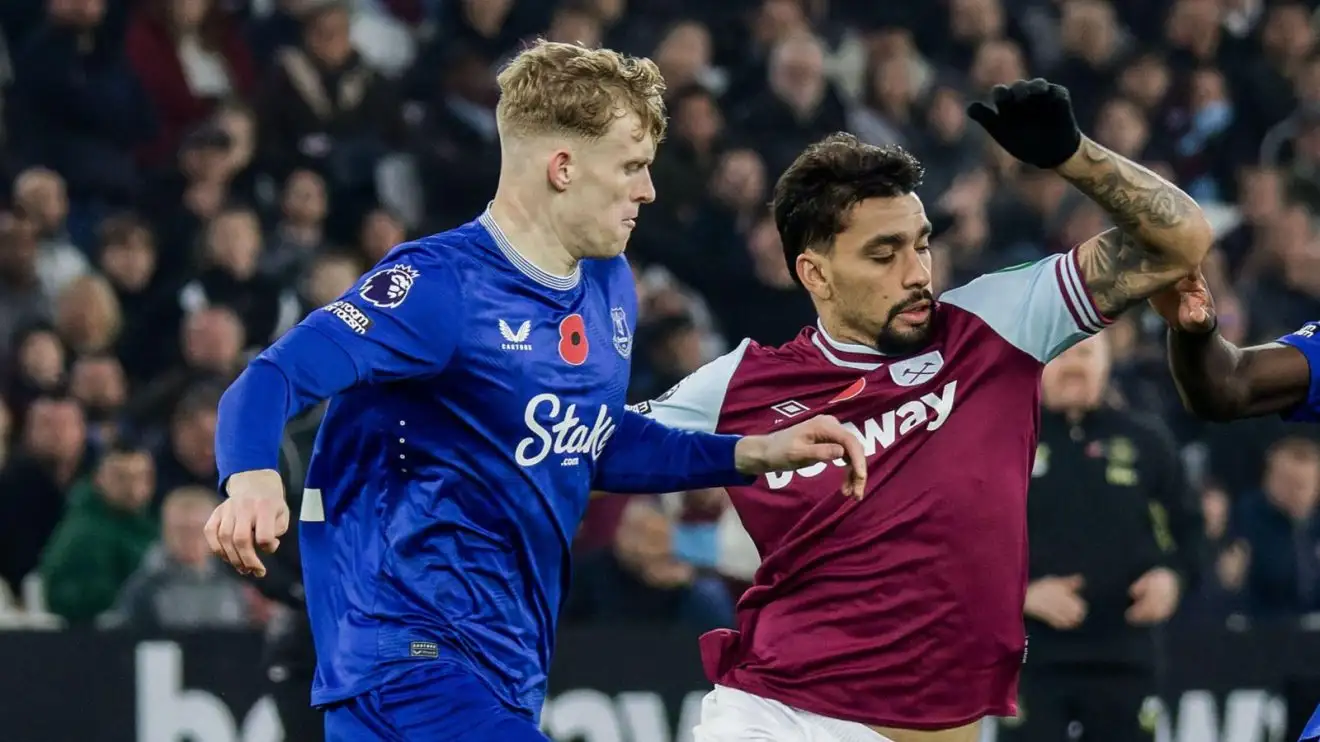 Chelsea urged to 'prise' Man Utd target from PL rivals for 'final jigsaw piece' after Carragher snub 1 Chelsea Everton Branthwaite