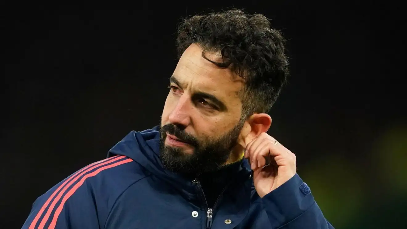 Man Utd star 'agitated' team-mate vs Bournemouth as Amorim's 'telling' reaction is revealed 1 Male Utd honchos Ruben Amorim
