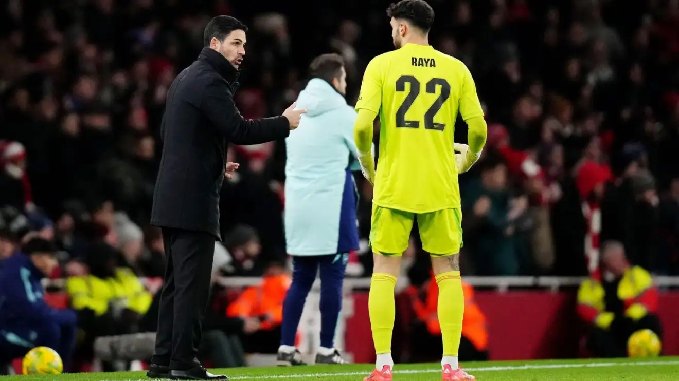 Arsenal in 'shock emergency' transfer to re-sign PL star amid 'fear' key Gunners man will 'quit' 1 Medley supervisor Mikel Arteta and David Raya