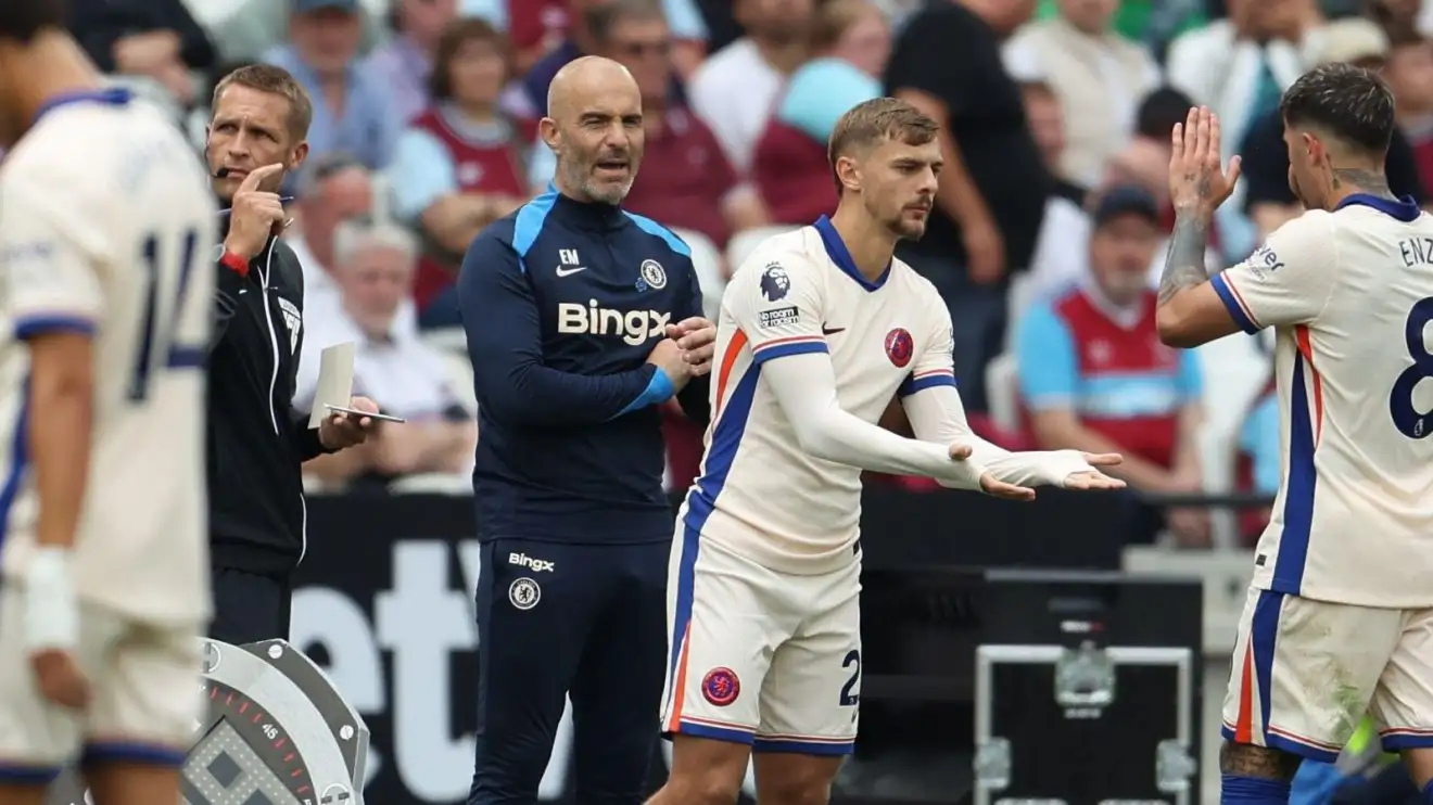 Chelsea: Romano confirms summer transfer flop 'can leave' with 'days numbered' for second Blues star 1 Chelsea Dewsbury-Hall transmit