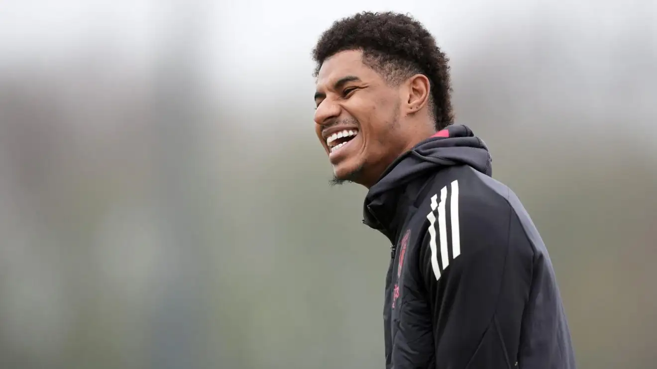 Chuyển nhượng MU 24/1: Casemiro gia nhập Al Nassr trong 48h tới; Man Utd chốt người thay Garnacho