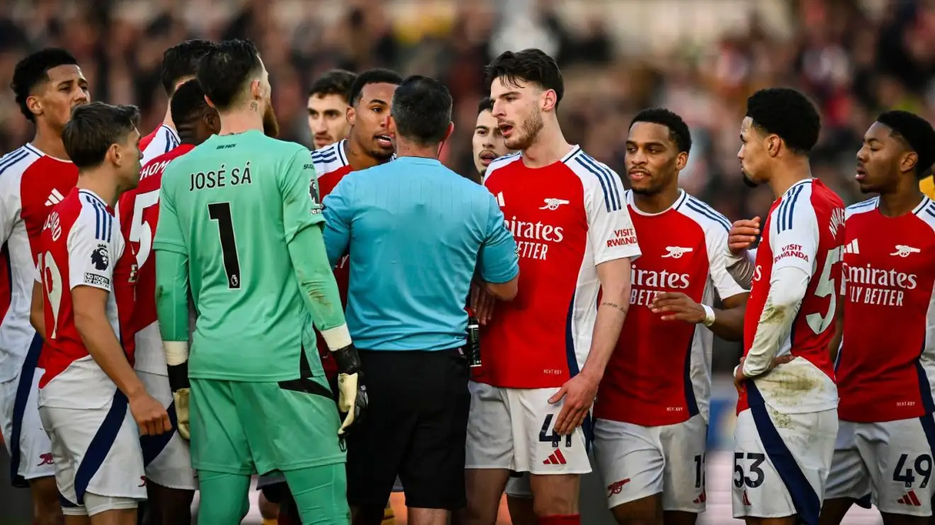 Arsenal: 'Appalled' PGMOL slam 'abhorrent attacks' on Michael Oliver after Lewis-Skelly red card 1 Loan consolidation players outskirt referee Michael Oliver