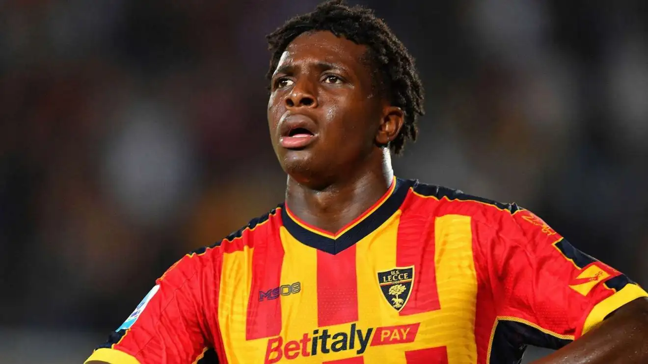 Man Utd: Third Dorgu bid accepted as Romano confirms how much Amorim's first signing will cost 1 Guy Utd transfer target Patrick Dorgu throughout a match