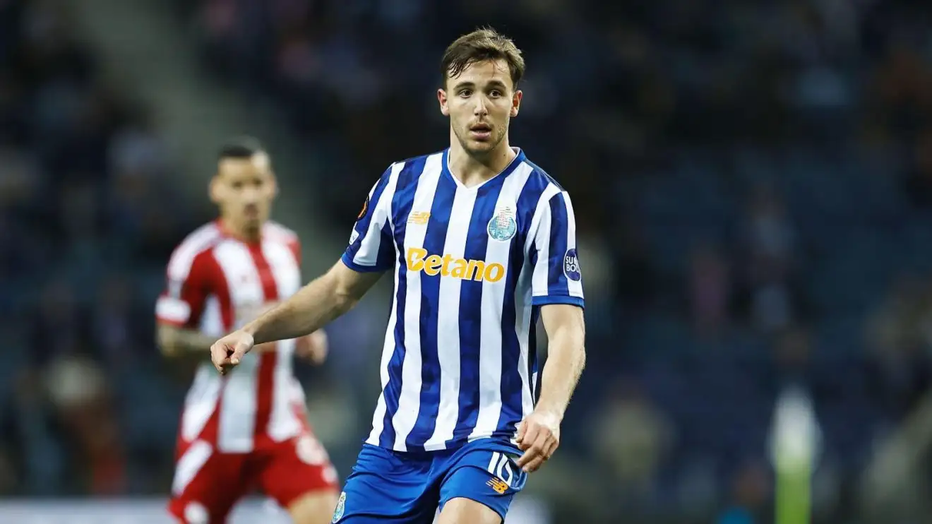 £50m Man City transfer hinges on 'key point' as Romano reveals 'formal approach' for new midfielder 1 Male Urban transfer Nico Gonzalez