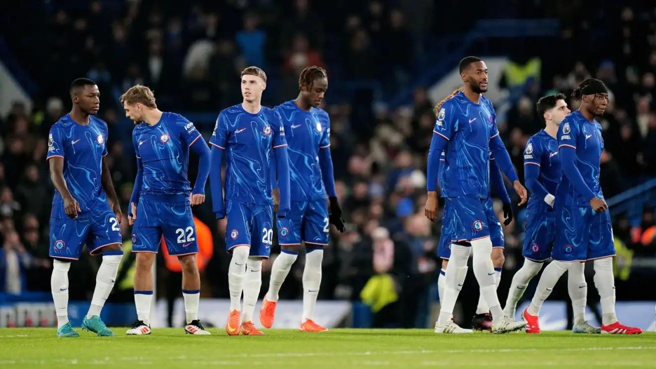 Chelsea are still 'woefully sh**e' despite £1bn spend; Liverpool star steps up amid Bournemouth 'audition' - Football365 1 Chelsea players