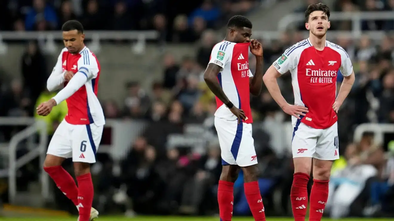 Frankly, there's a lot of laughing at 'humble' Arsenal and their 'win' dog - Football365 1 Arsenal glimpsing forlorn during loss to Newcastle