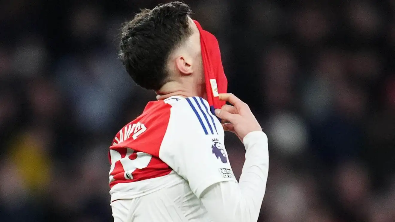 Arsenal star 'fears' surgery on 'troublesome knee' as Havertz 'suffers worrying injury blow' 1 Collection striker Kai Havertz responds after lacking a chance