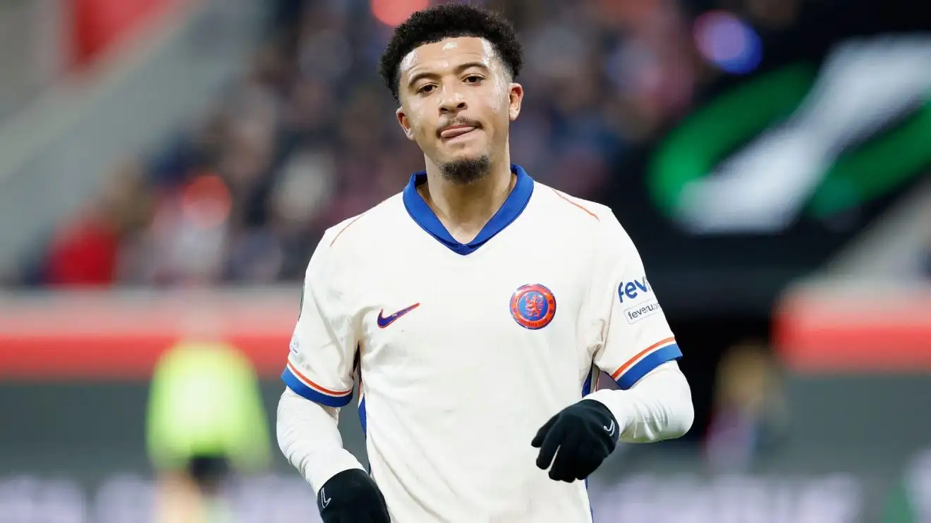 Jadon Sancho 'deceived' Chelsea before 'disappearing off the grid' 1 Chelsea winger Jadon Sancho throughout a match