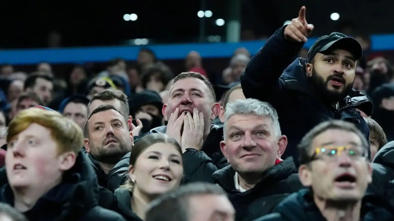Never mind Liverpool, their 'scared' and 'fragile' fans are bottling it 1 Liverpool devotees respond to a missed out on opportunity versus Aston Villa