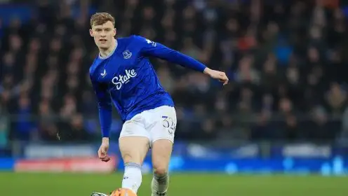 Man Utd told to bring a ‘bag of money’ for ‘monster’ Everton star this summer