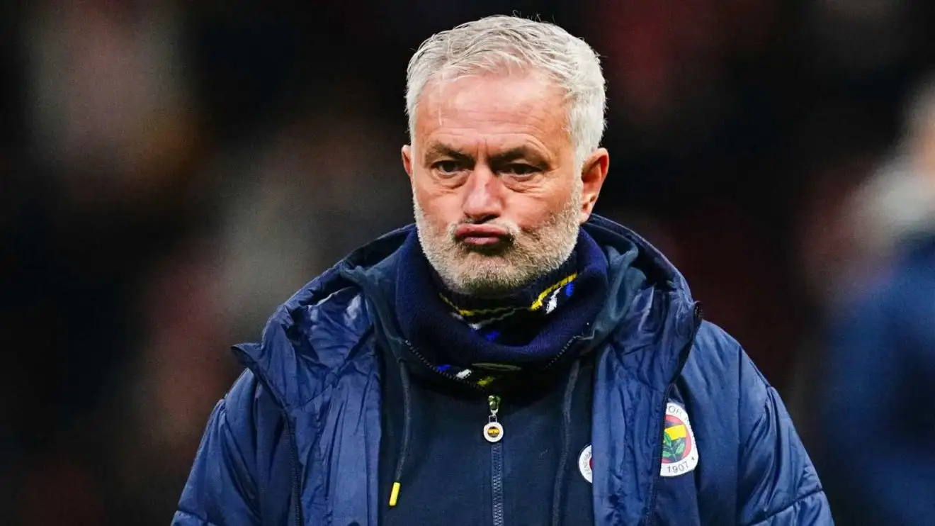 Jose Mourinho suing Fenerbahce's biggest rivals 1 Jose Mourinho during a match