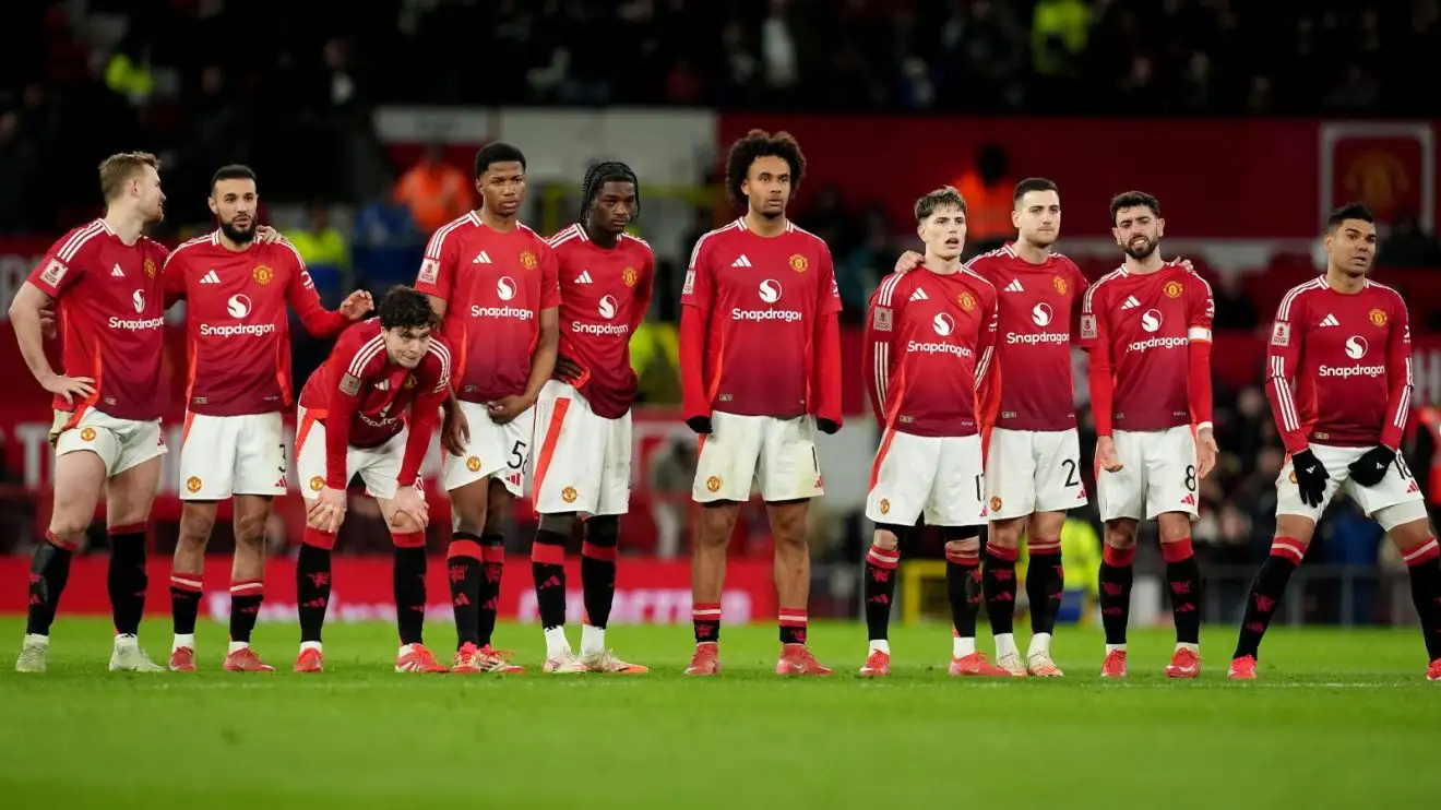 Hurrah as Man Utd 'weren't even bad' against Fulham 1 Individual Utd dejected after Fulham defeat