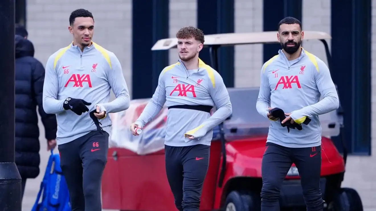 'Unhappy' Liverpool star 'wants to quit' with Slot facing 'problem' amid Romano new signing update 1 Liverpool transmit Elliott Salah Alexander-Arnold