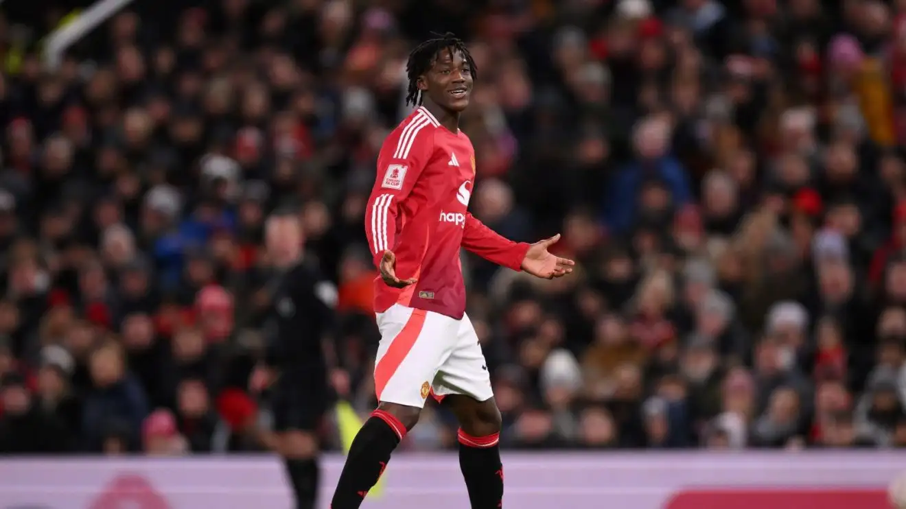 Man Utd hold 'fresh talks' with key youngster after Chelsea interest in January 1 Man Utd midfielder Kobbie Mainoo