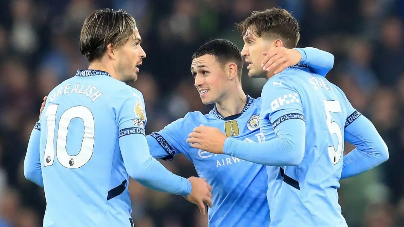 Man City star is '100 per cent' a Man Utd player 1 Male Urban discontinuity transfer Boulders