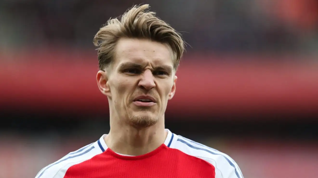 'Angry' Odegaard blasts 'unacceptable' Arsenal team-mates after Bournemouth defeat 1 Repertoire midfielder Martin Odegaard