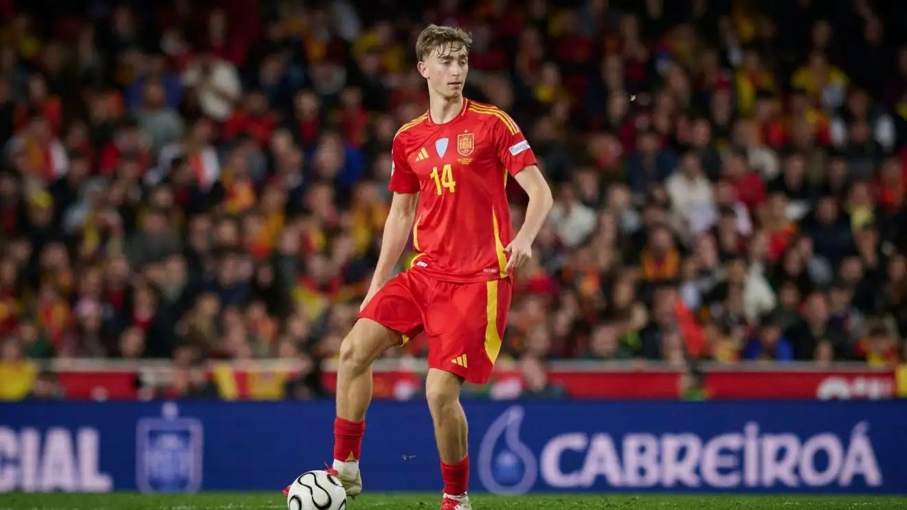 'I'm not high' - Premier League star forced to deny he smokes weed in strange interview 1 Male Utd, Liverpool target Dean Huijsen