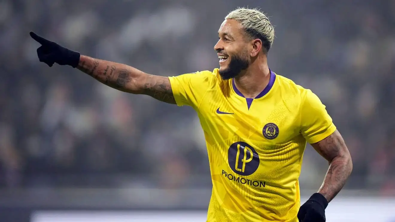 'Completely devastated' striker reveals agony over Man Utd transfer collapse after £25m bid 1 Previous Guy Utd send target Josh Queen