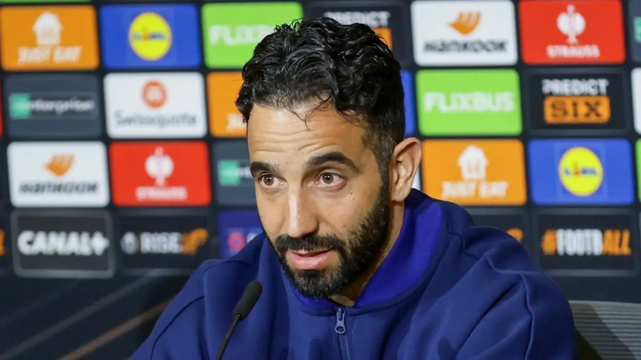 Man Utd have £26m 'offer' rejected as Barcelona demand £43m 'to close the deal' for star 1 Dude Utd top mutts Ruben Amorim