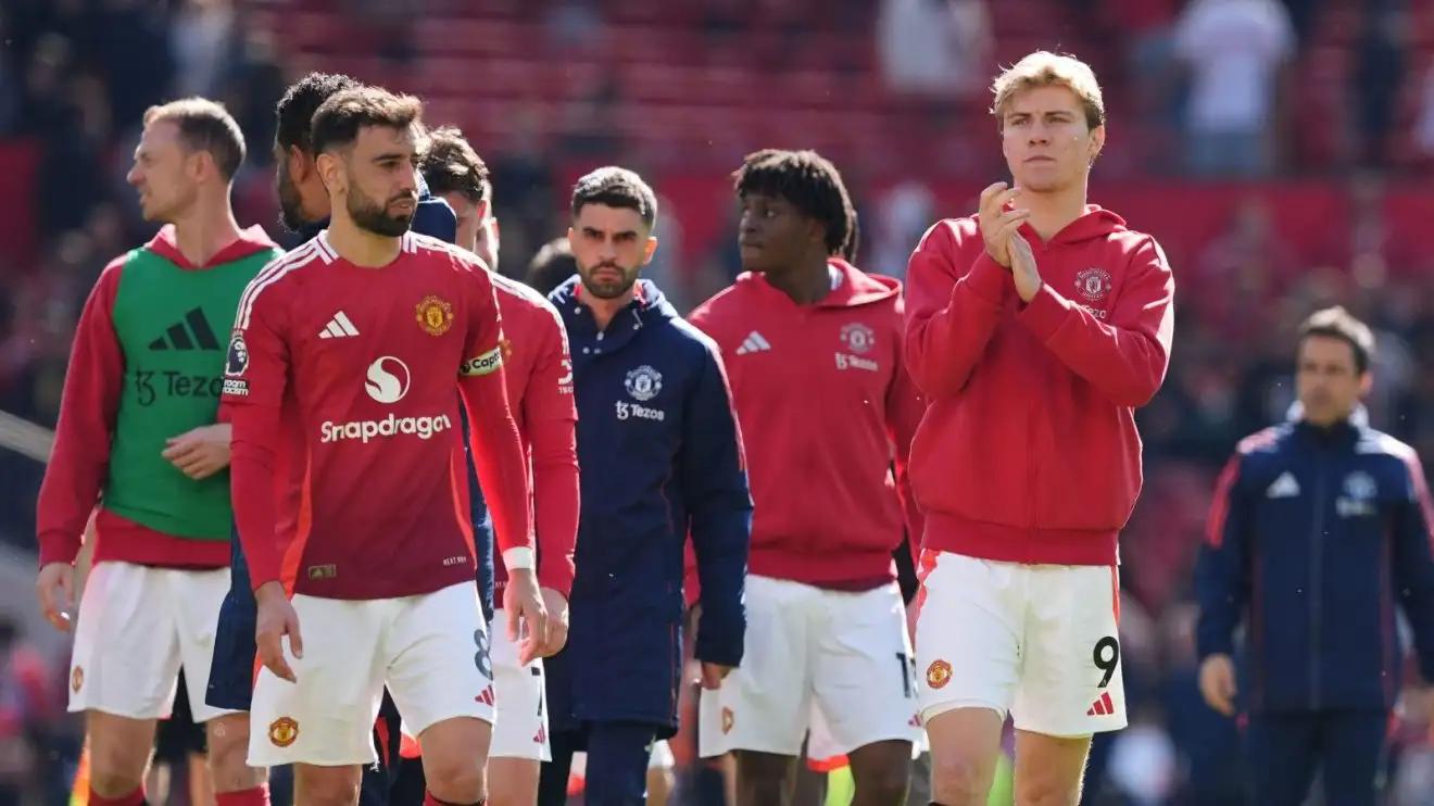 Man Utd star told he's 'nowhere near good enough' after 'massive mess' vs Wolves 1 Guy Utd striker Rasmus Hojlund