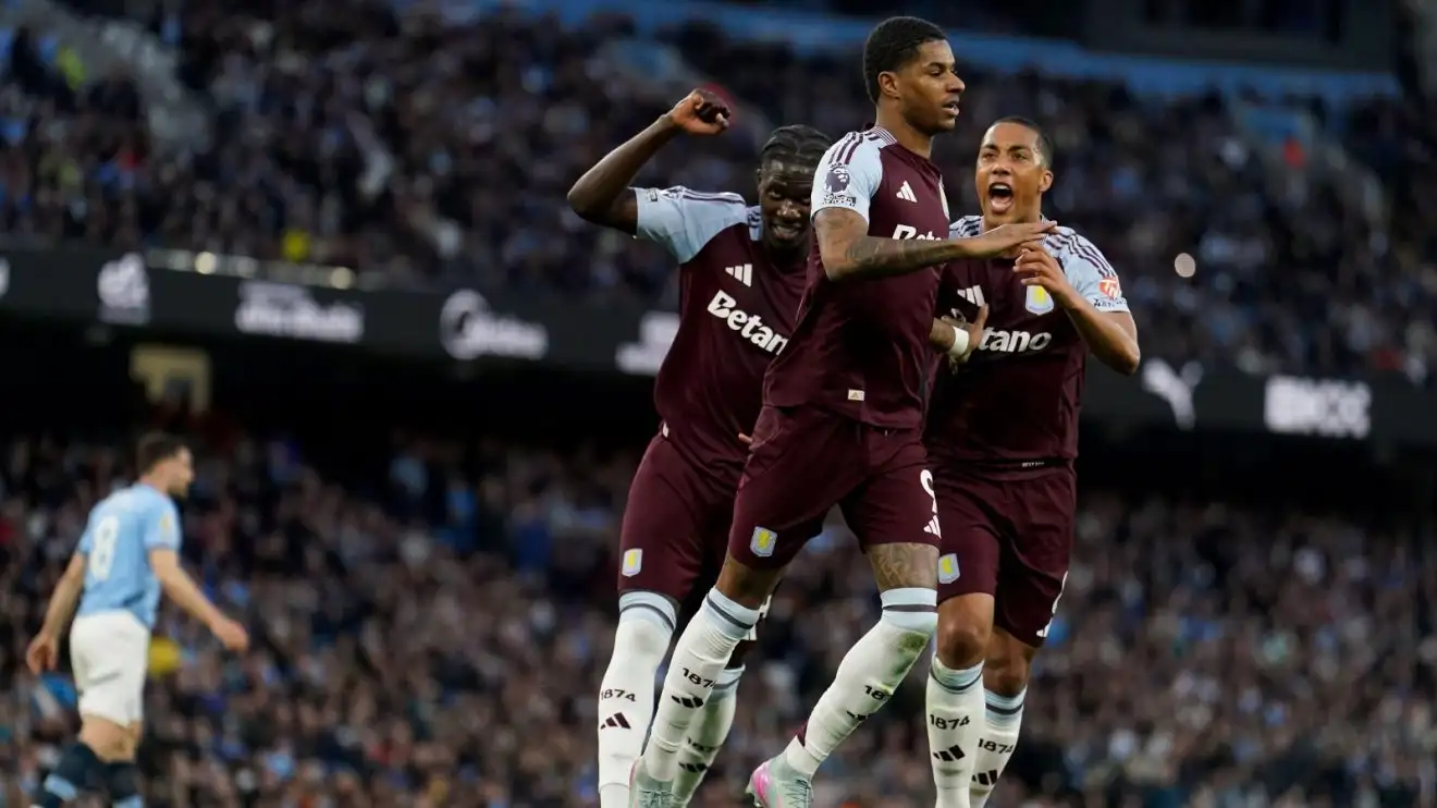 Rashford's agent 'spotted' with Man City chiefs as 'conspicuous figure' 1 Marcus Rashford worships his ethical