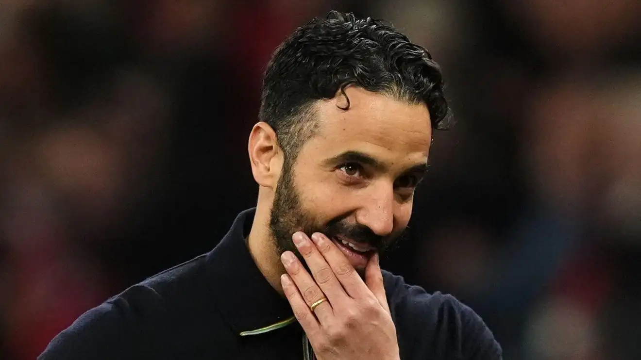 Man Utd make Serie A side 'panic' over £17m star after Romano reveal 1 Person Utd supervisor Ruben Amorim on sends