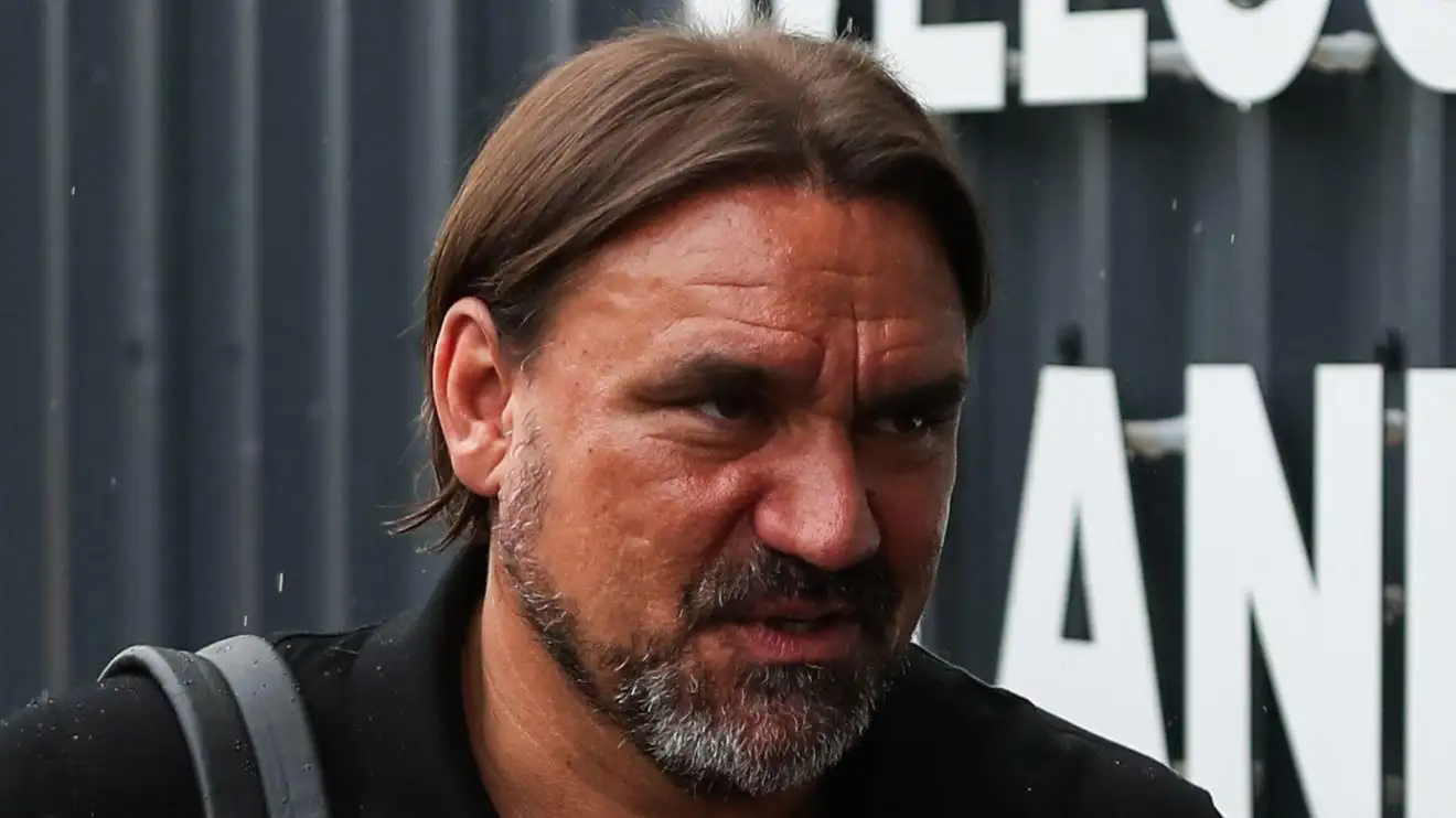 Leeds transfer talks quietly progressing as midfield move takes shape 1 Daniel Farke violates taciturnity amid Leeds sack rumours