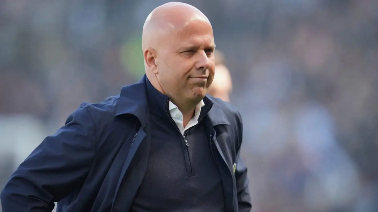 Liverpool transfers: £45m 'offer prepared' for Isak, Ekitike alternative after Paris 'meeting' with Man Utd target 1 Liverpool head advisor Arne Slot