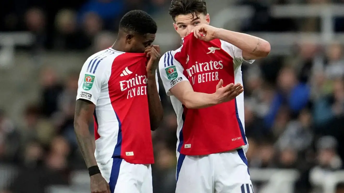 Partey mistake 'proved costly' as Arsenal struggles v PSG explained 1 c?url=https%3A%2F%2Fd2x51gyc4ptf2q.cloudfront.net%2Fcontent%2Fuploads%2F2025%2F04%2F29230101%2FThomas Partey Declan Rice F365