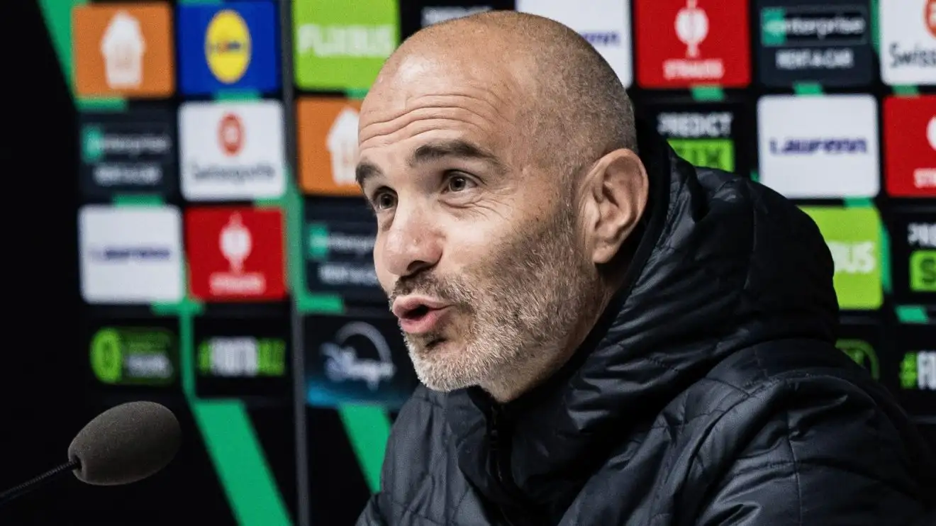 Romano names Chelsea star set for 'final match' vs Real Betis amid Man Utd 'real possibility' 1 Chelsea employer Enzo Maresca talking to the media