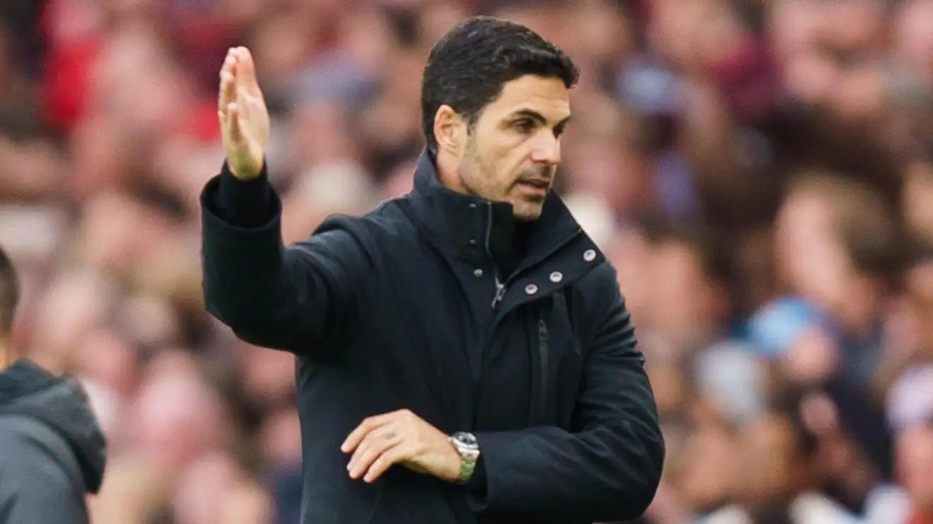 Mikel Arteta criticised for 'stubbornness' in transfer market by ex-England international 1 Arsenal manager Mikel Arteta glimpses frustrated
