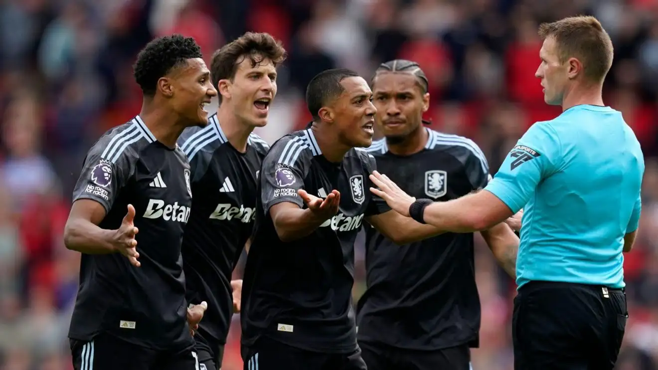 Ex-PGMOL chief blasts 'huge referee error' in Man Utd vs Aston Villa; 'official complaint' revealed 1 Aston Suite referee Male Utd