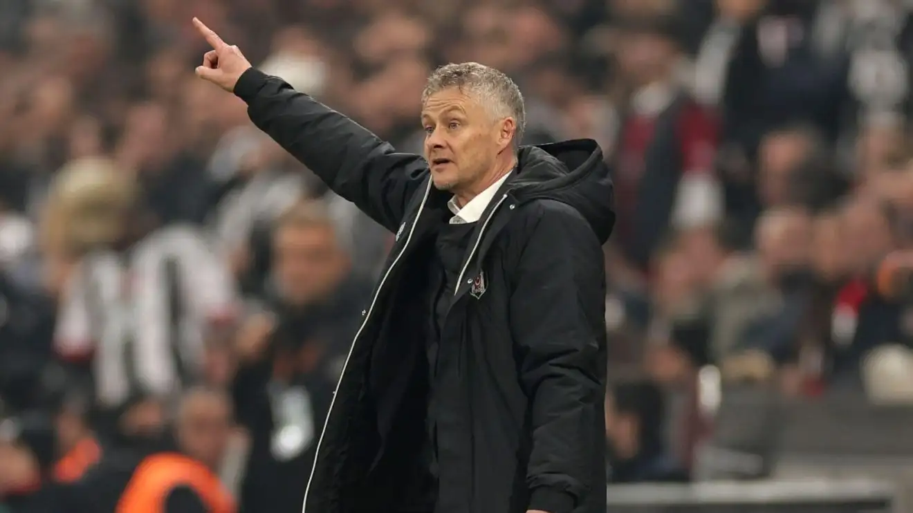 Solskjaer holds 'positive' meeting to sign Arsenal star who Arteta wants to keep 1 Ole Gunnar Solskjaer attached to an Arsenal star