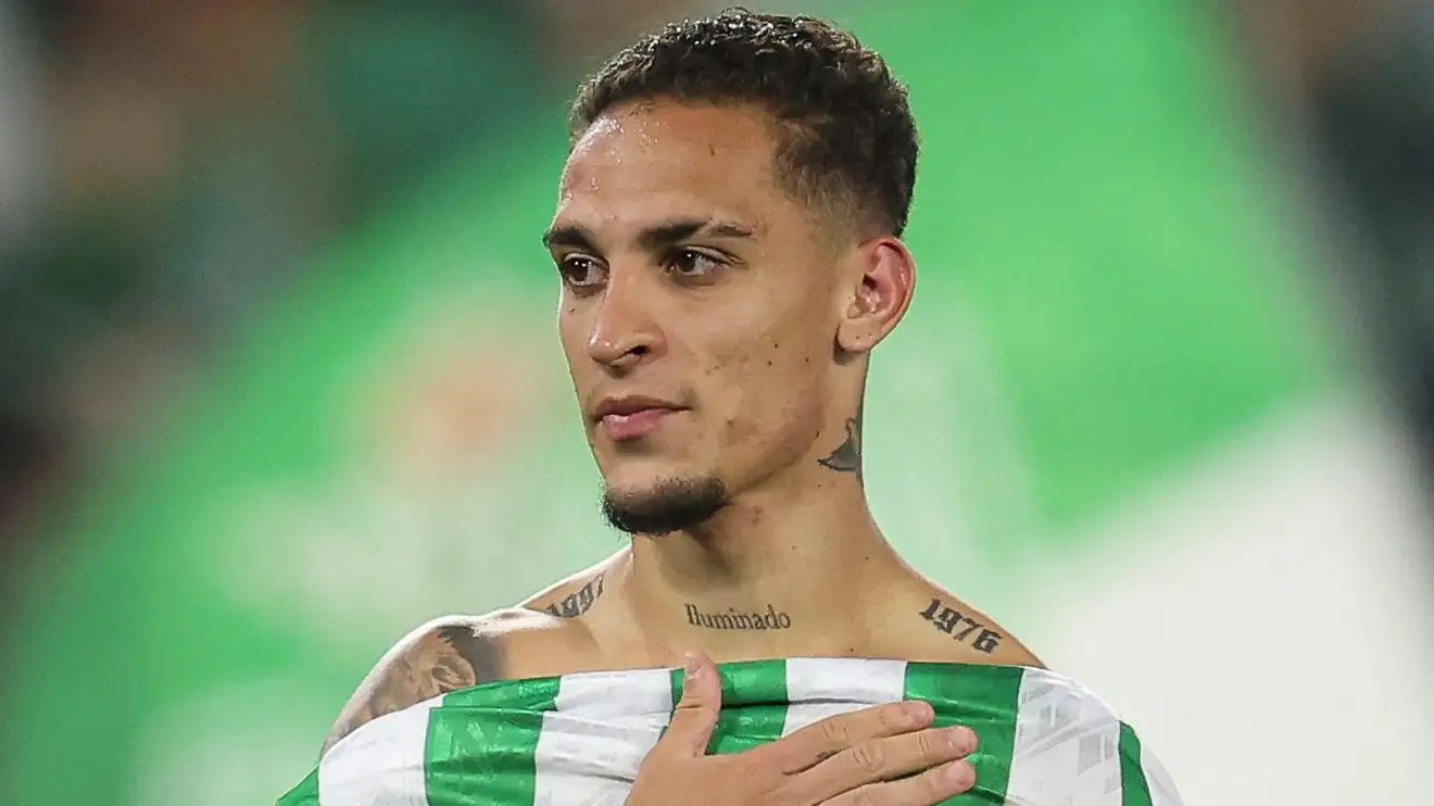 Antony 'wasn't happy' and 'lacked desire to play' during 'difficult times' at Man Utd - 'I couldn't take it any more' 1 Sentimental Antony on time at Guy Utd