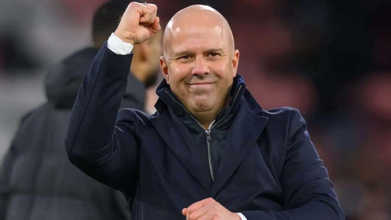 Liverpool turn to £23m Brentford star as Newcastle threaten CB hijack 1 Liverpool head specialist Arne Slot memorializes a win