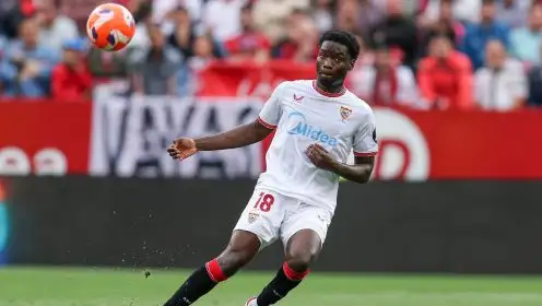 Man Utd rival Arsenal for new N’Golo Kante as move for shock PL striker mooted