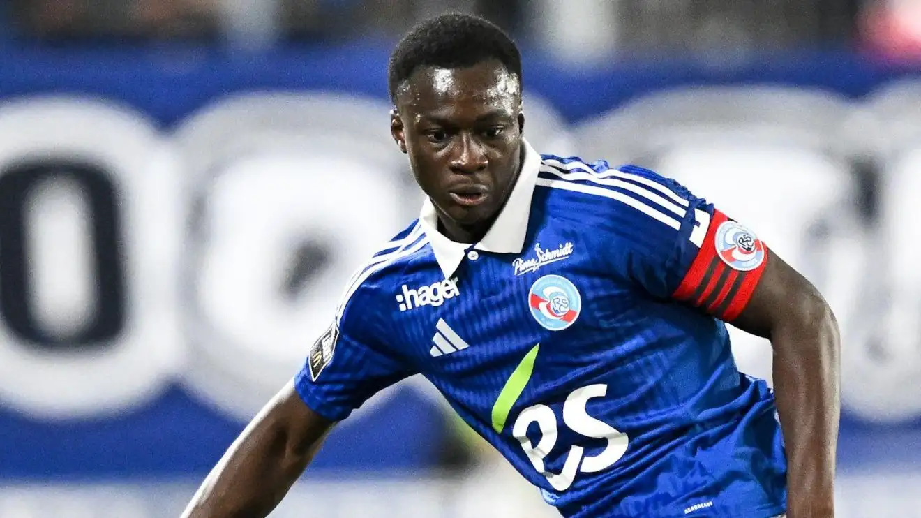 Leeds United remain in Diarra talks, rival Man Utd for fresh midfielder target 1 Leeds still chasing Habib Diarra