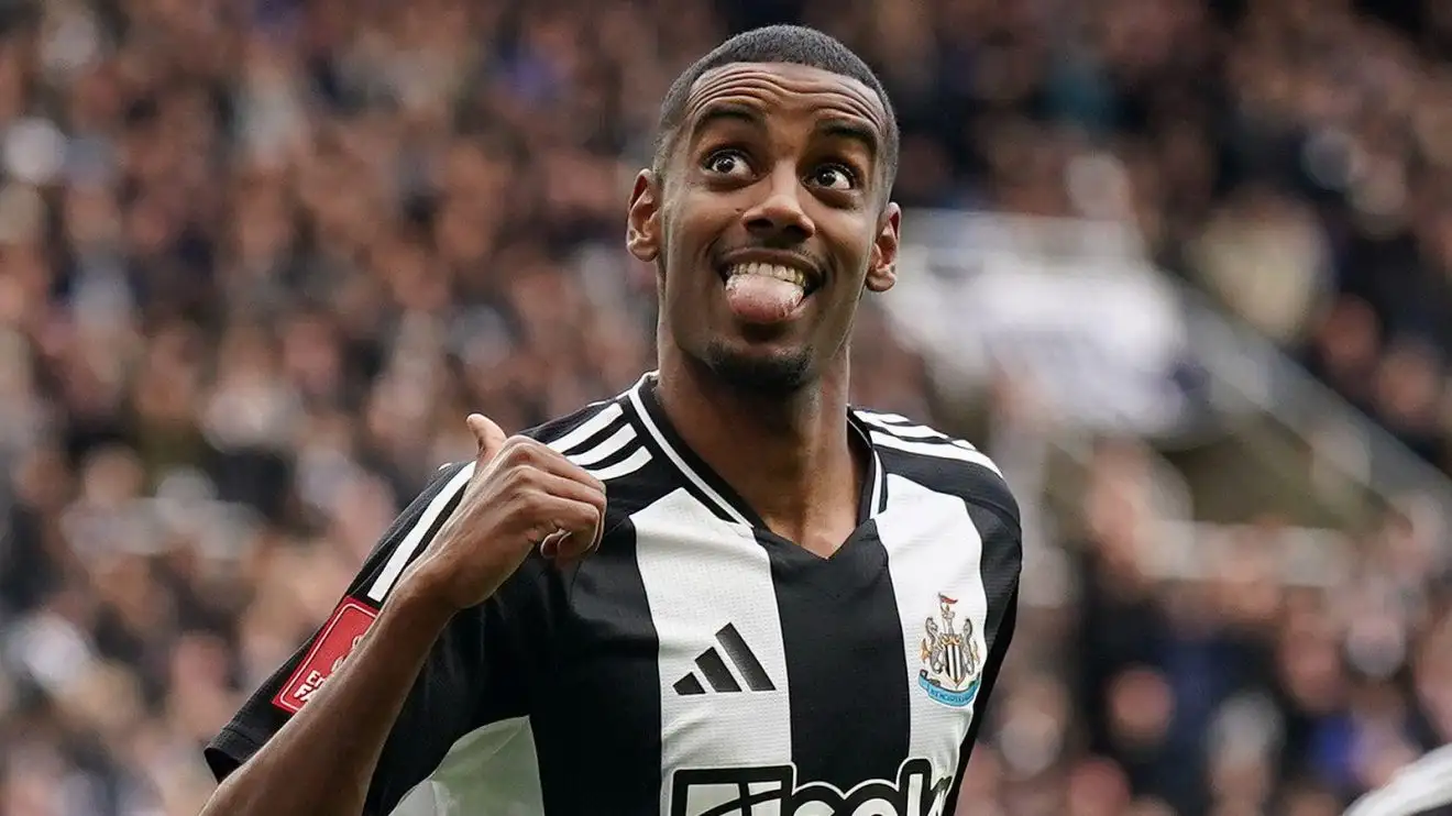 Alexander Isak gives 'green light' to shock transfer as 'massive offer' incoming for Newcastle star 1 Alexander Isak racking upwards for Newcastle