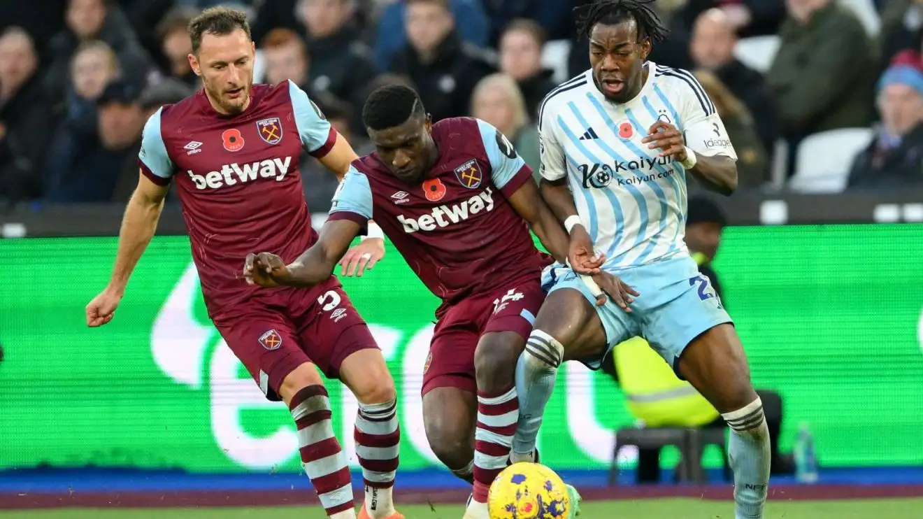 '£55m bid made' as Newcastle 'push' to sign PL winger 1 Newcastle transfer target Anthony Elanga of Nottingham Forest confrontations for estate with Mohammed Kudus of West Pork