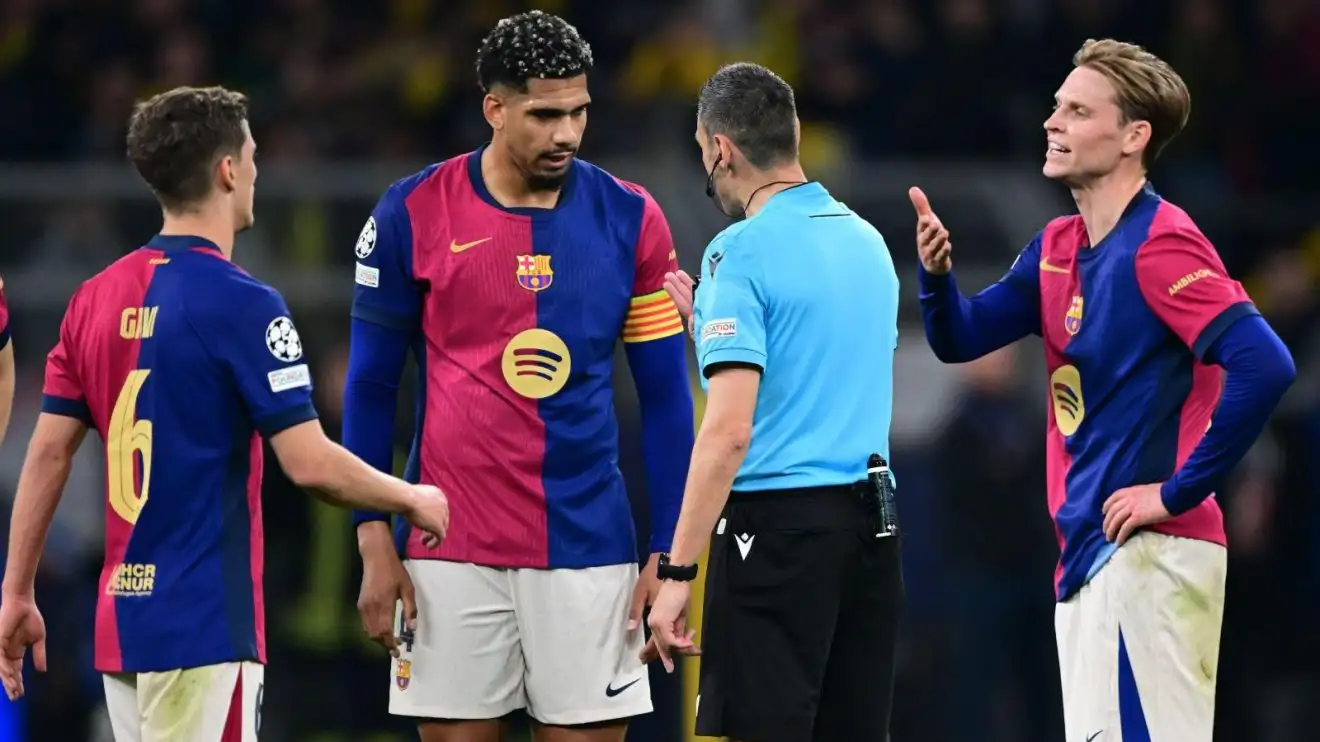 Tottenham 'make initial moves' for 'prestigious' Barcelona star 1 Barcelona players Ronald Araujo, Frenkie de Jong and Gavi guilt to the umpire
