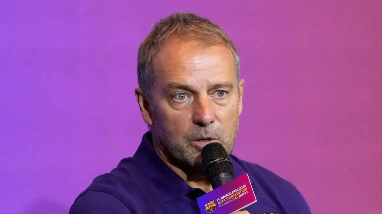 Barcelona boss Flick makes 'stance clear' to Deco after Man Utd prepare 'big offer' for star 1 Hansi Flick on Individual Utd